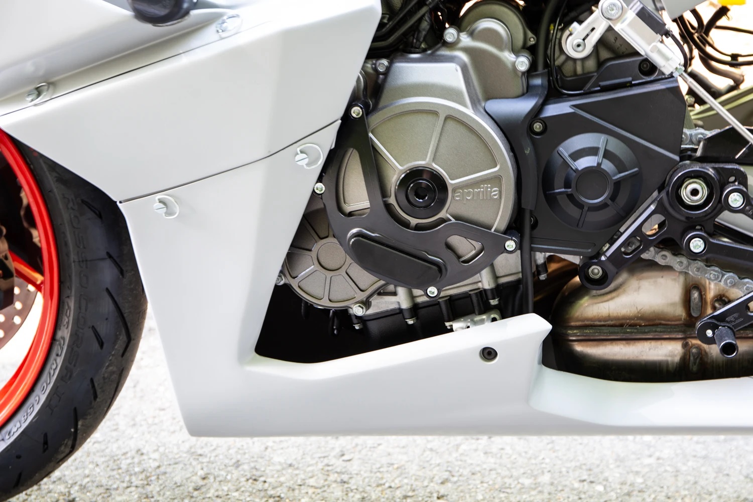 WOODCRAFT LHS Stator Cover Protector Assembly for Aprilia RS / Tuono 660 WOODCRAFT LHS Stator Cover Protector Assembly for Aprilia RS / Tuono 660